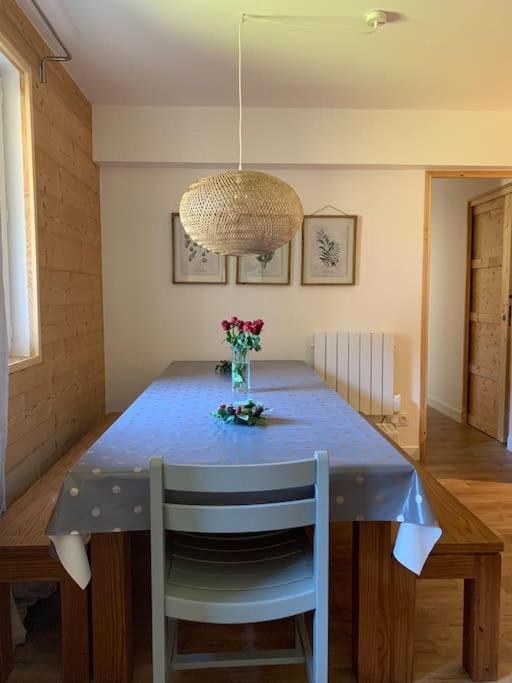 Appartement T4 8 Couchages Spacieux Et Cosy Au Pied Des Pistes Génos Esterno foto